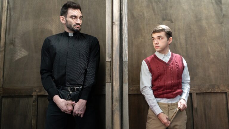 ALTAR BOY MARCUS Chapter 1: Confessional Marcus